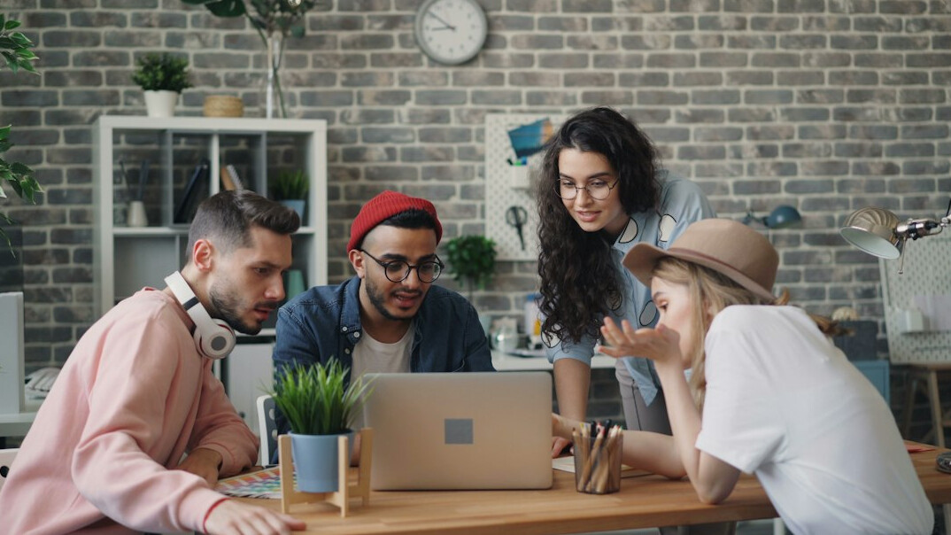 group of friends discussing online
